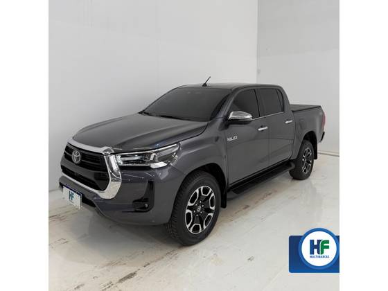 TOYOTA HILUX 2.8 D-4D TURBO DIESEL CD SRX 4X4 AUTOMÁTICO TOYOTA HILUX 2.8 D-4D TURBO DIESEL CD SRX 4X4 AUTOMÁTICO